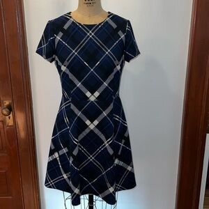 Vince Camuto Short sleeve Plaid A-Line Dress Size 10